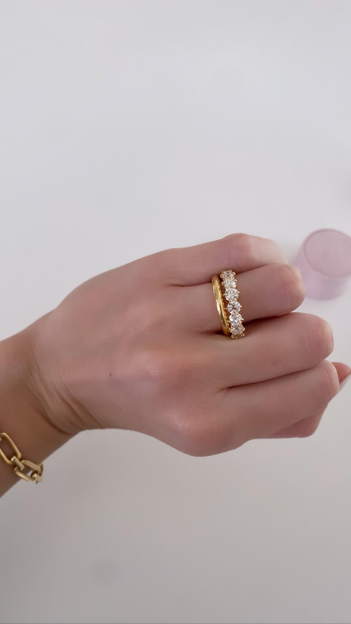 Donut One Diamond Ring Gold is handmade in Norway - Kronberg Jewellery